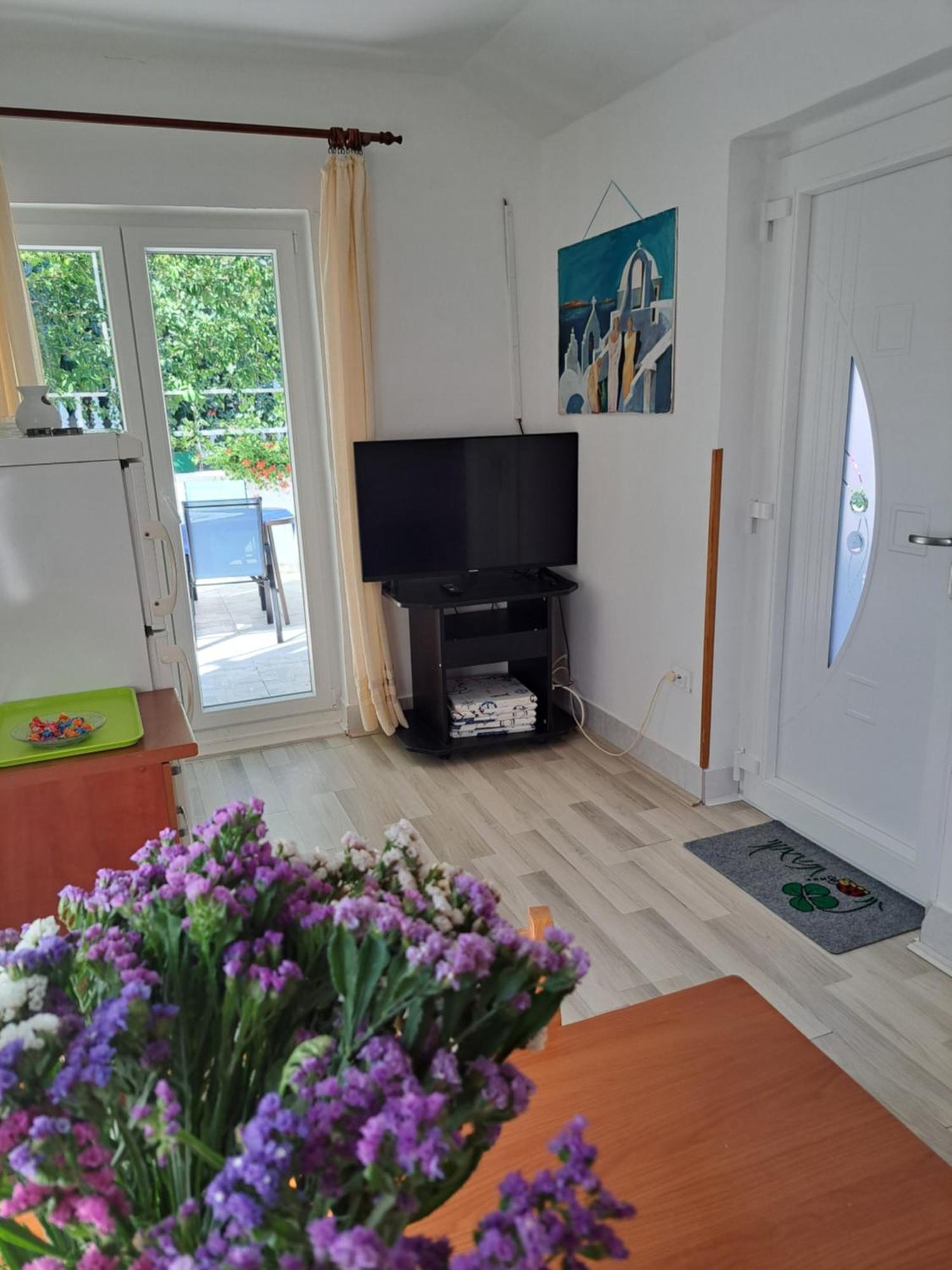 Cuzela-Papata Apartments Tisno Rom bilde